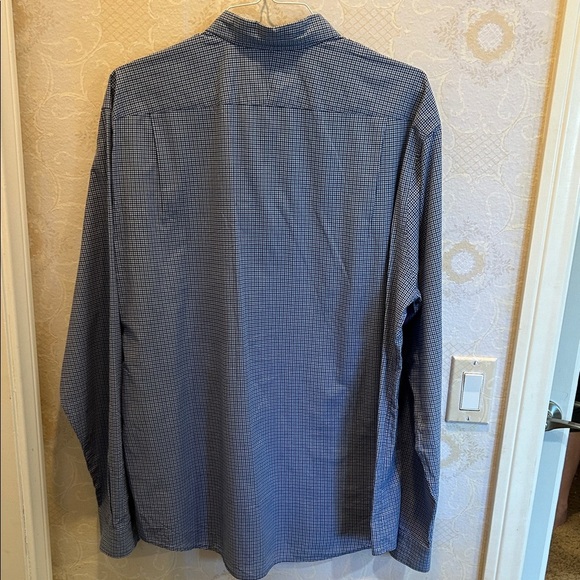 Lacoste Men's Blue Plaid Button Up Shirt Classic Fit Size 44 - Picture 4 of 5